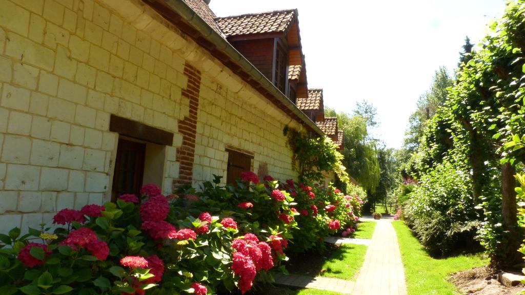 Hotel Ferme Des Chartroux Maresville Esterno foto